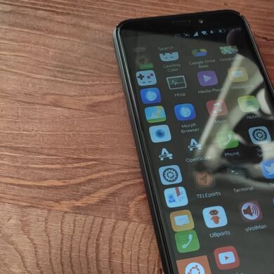 pinephone smartphone linux ubuntu touch