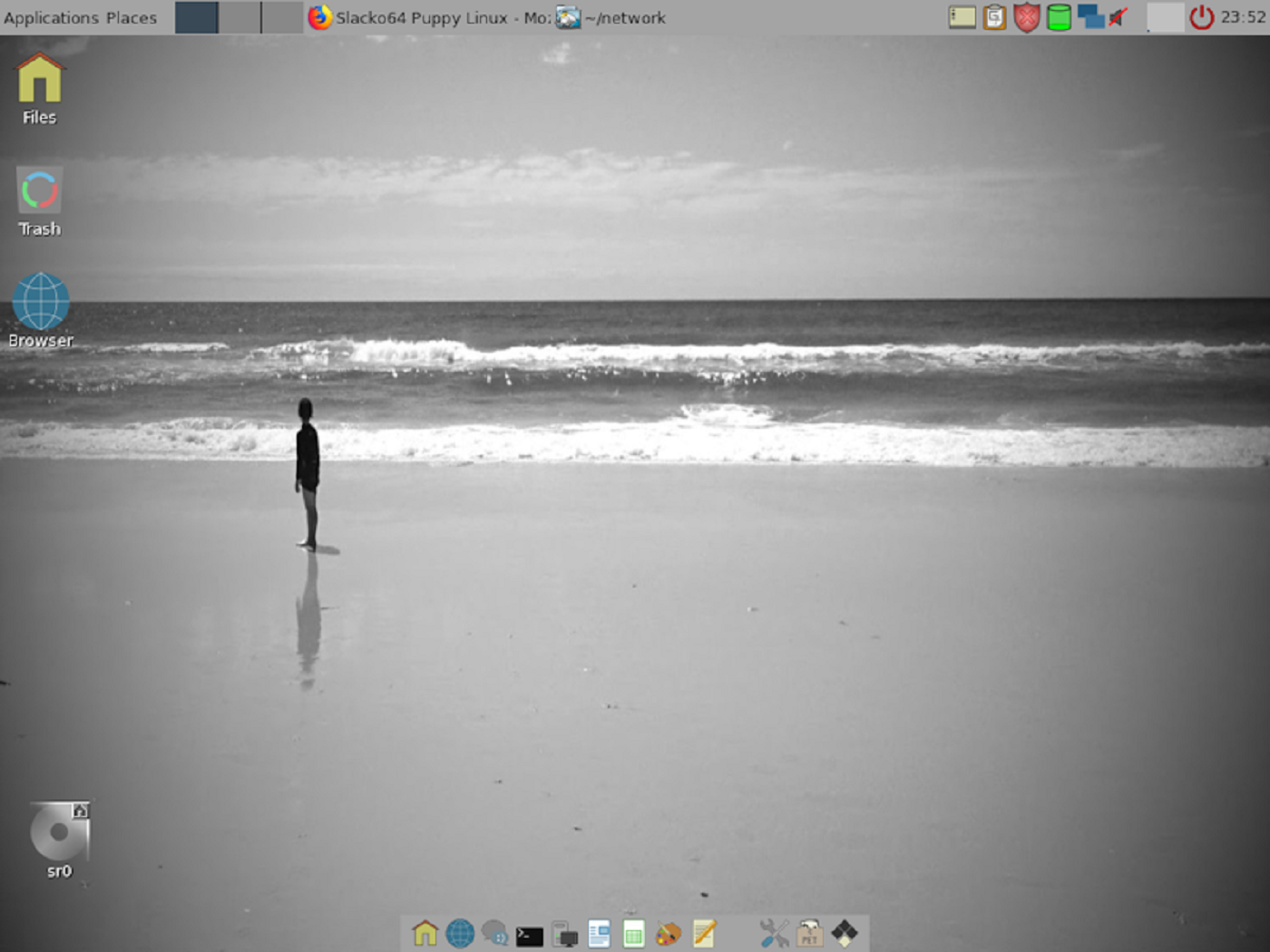 Ecco Puppy Linux 7.0 “Slacko”: perfetto per PC con architettura a 32 bit