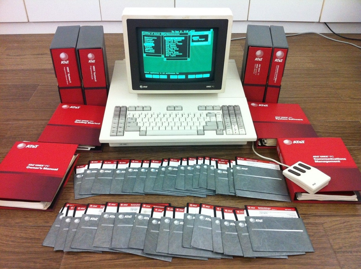 Da Unix a Linux: i cinquant’anni di storia che ne hanno sancito il successo 3 at&t unix pc